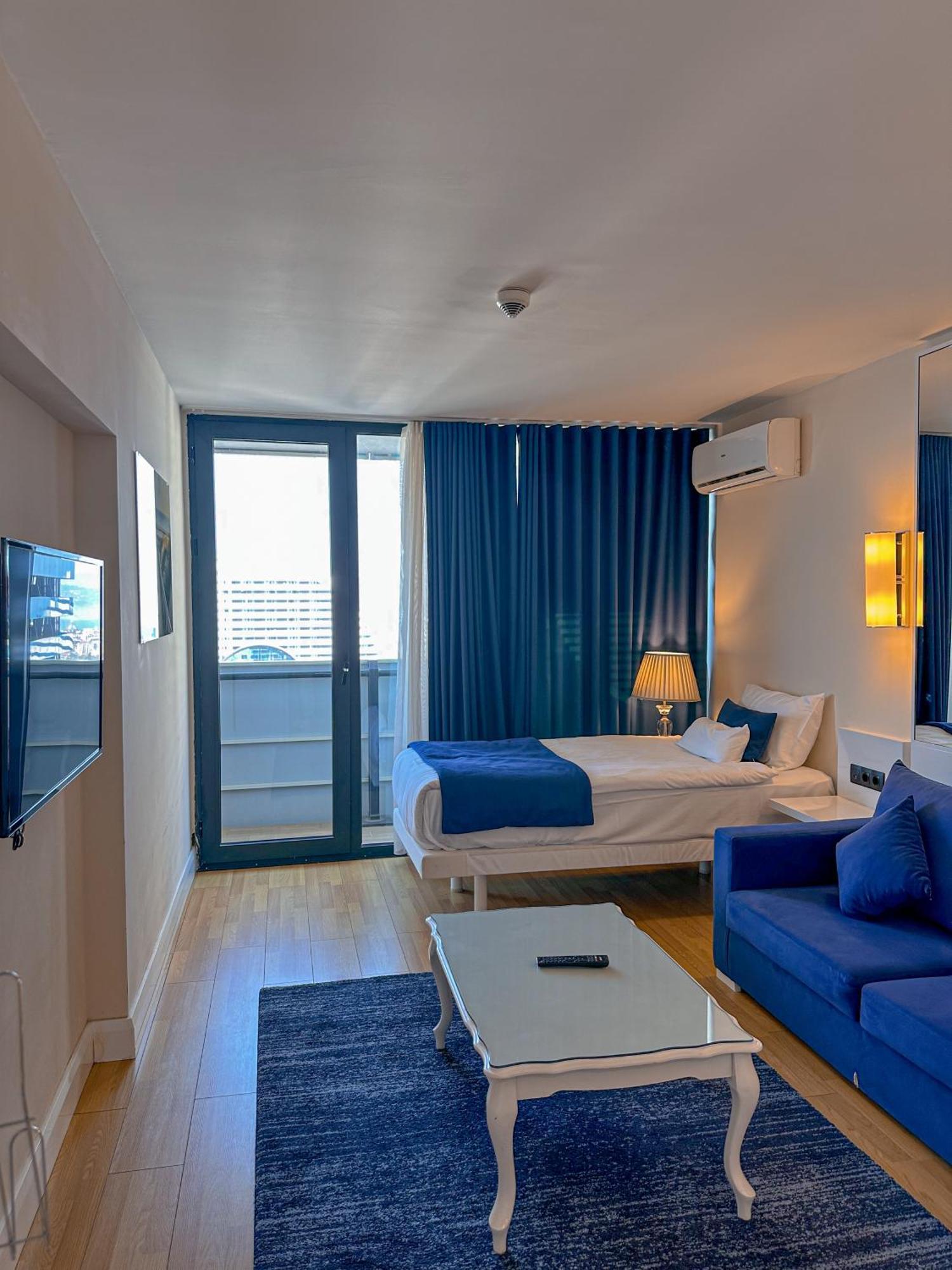 Отель Batumi Floor40 Экстерьер фото
